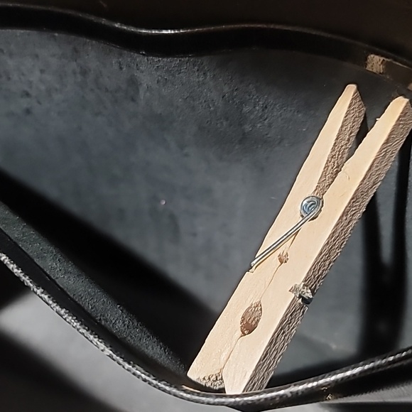 Vintage Black Leather Crossbody Bag 80s Punk Grunge Rock Indie Sleaze Rare Purse - Picture 11 of 16